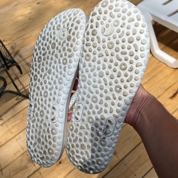 Allbirds Flip Flops! Great condition. Sz 10. Worn twice! - Picture 2 of 6